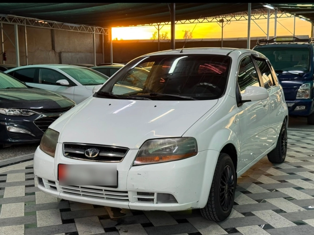 Открыть фото Daewoo Kalos 1.2 MT