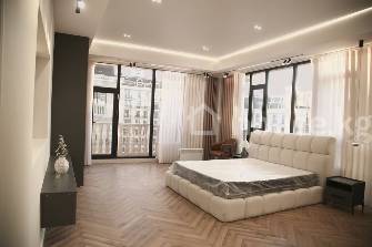 4-комн. кв., 227 м2