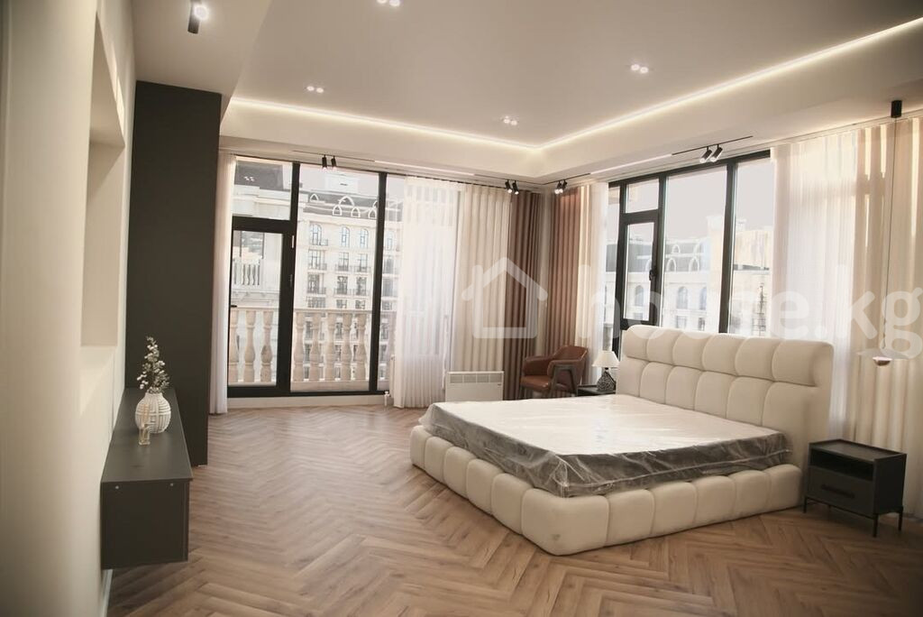 4-комн. кв., 227 м2