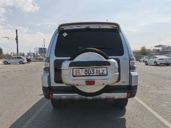 Mitsubishi Pajero IV 3.0 AT 4WD