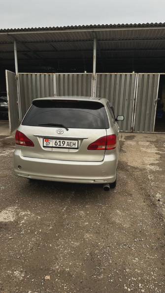 Toyota Ipsum II (M20) 2.4 AT