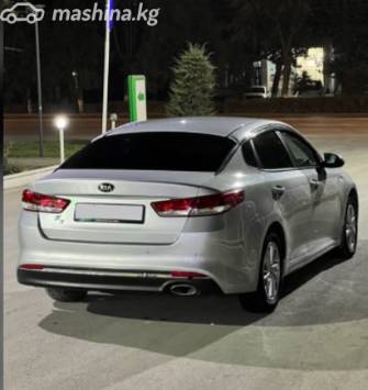 Kia K5 III LPi 2.0 AT