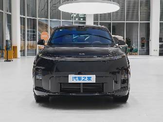 LiXiang L8 Рестайлинг 1.5hyb AT 4WD