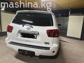 Toyota Sequoia II 5.7 AT 4WD