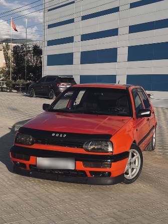Volkswagen Golf III 1.8 MT