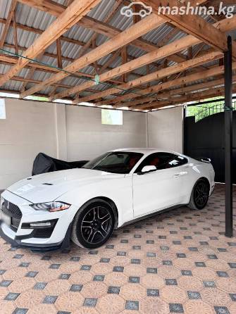 Ford Mustang VI Рестайлинг 2.3 AT