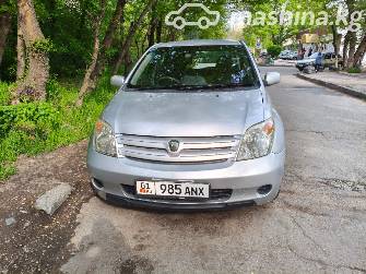 Toyota Ist I 1.3 AT