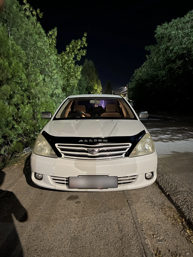 Toyota Allion I Рестайлинг 1.8 AT