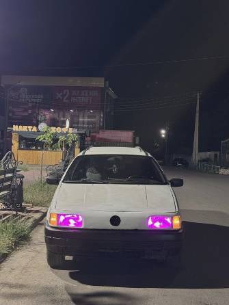 Volkswagen Passat B3 1.8 MT