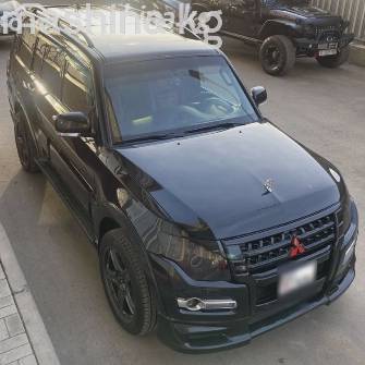 Mitsubishi Pajero IV 3.0 AT 4WD