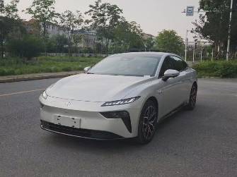 Dongfeng eπ 007 1.5hyb AT