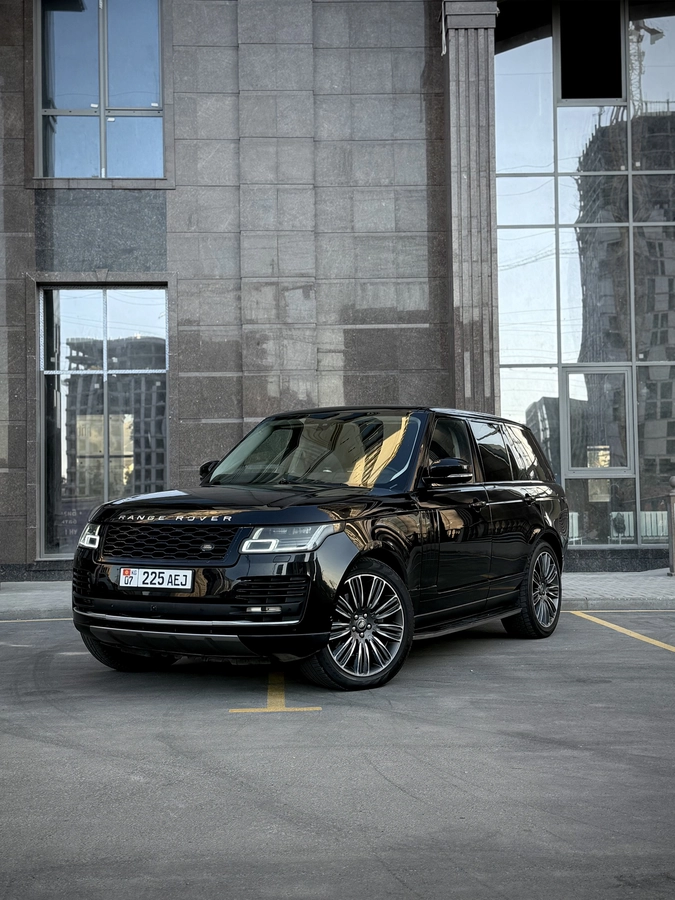 Land Rover Range Rover IV 5.0 AT 4WD