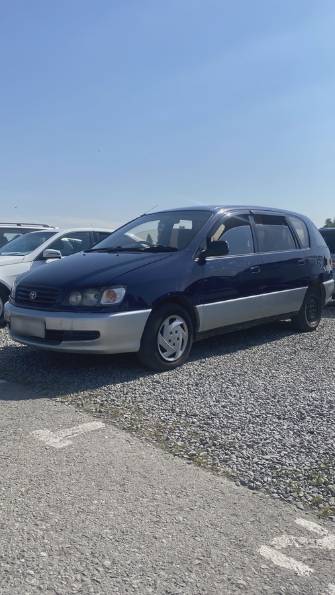 Toyota Ipsum I (M10) 2.0 AT