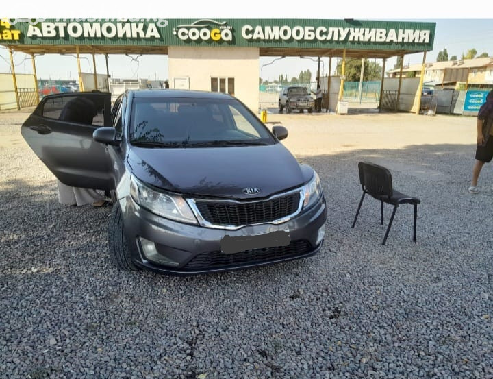 Kia Rio III 1.4 MT