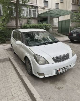 Toyota Opa I 1.8 AT 4WD