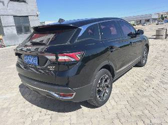 Dongfeng Aeolus AX7 Plus 1.5 MT