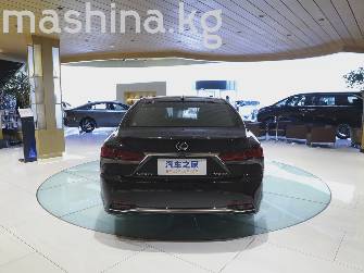 Lexus LS V Рестайлинг 500h 3.5hyb AT