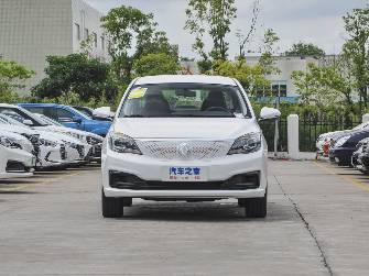 Dongfeng Aeolus E70 52.9 kWh Electro AT