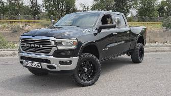 Dodge RAM RAM 1500 V Quad Cab 5.7 AT 4WD