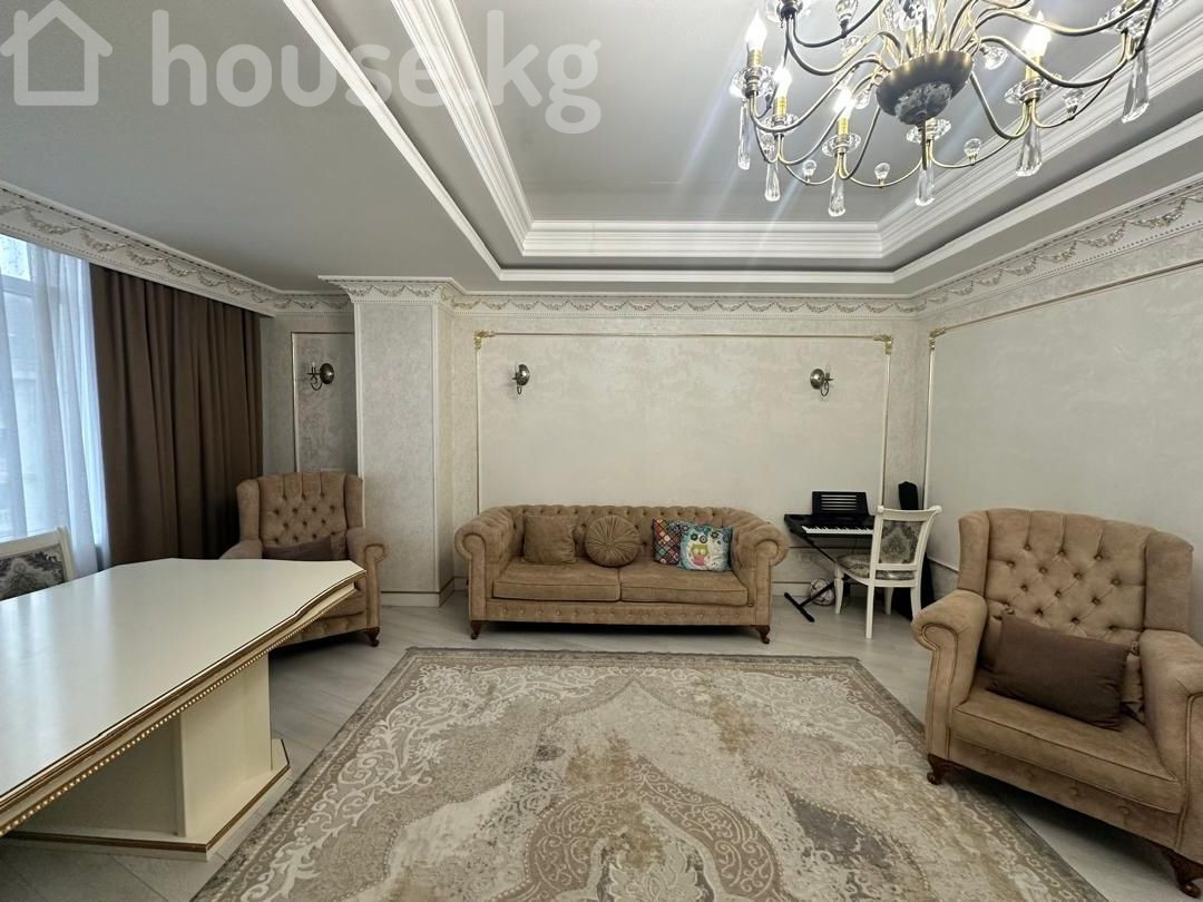 Открыть фото 4-комн. кв., 190 м2