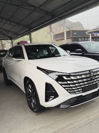 Changan UNI-Z 1.5 AMT