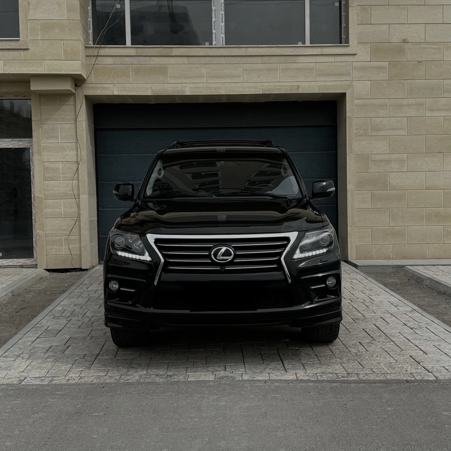Lexus LX III Рестайлинг 570 5.7 AT 4WD