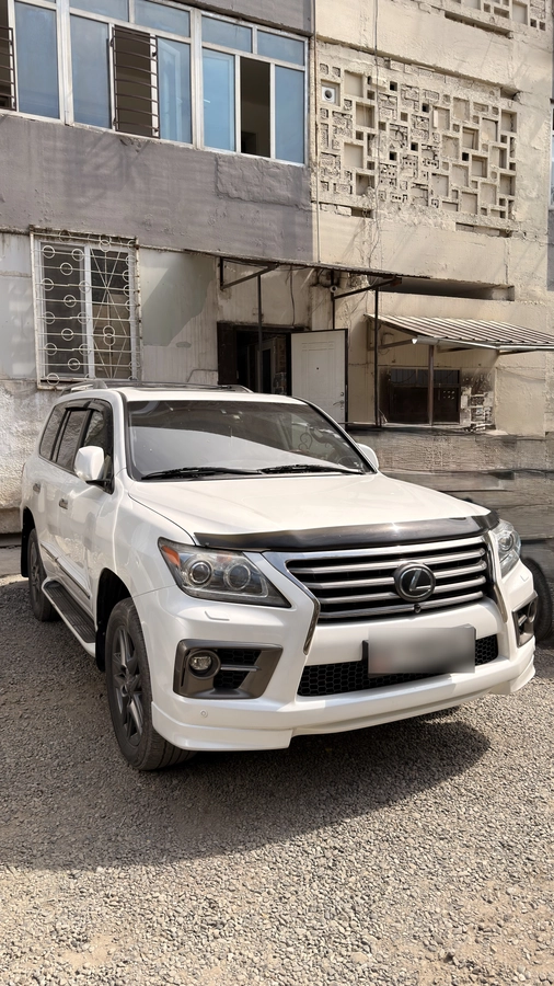 Открыть фото Lexus LX III Рестайлинг 570 5.7 AT 4WD