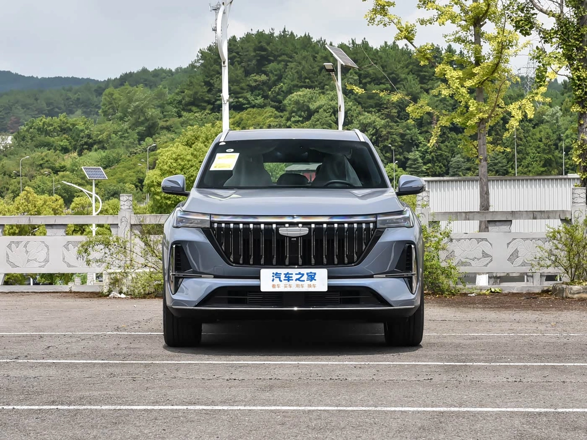Geely Atlas II 1.5 AMT