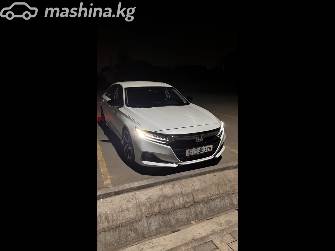 Honda Accord X Рестайлинг 2.0 AT