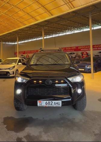 Toyota 4Runner V Рестайлинг 4.0 AT 4WD