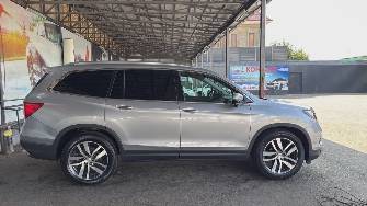 Honda Pilot III 9AT 3.5 AT 4WD