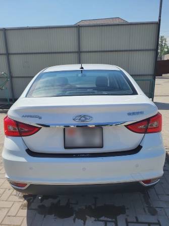 CHERY Arizzo 5 1.5 MT