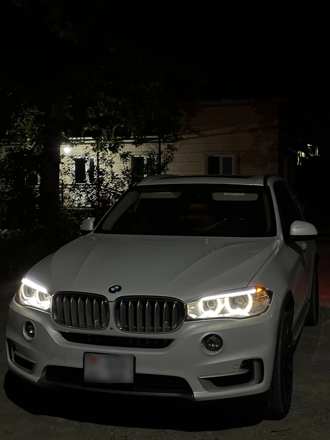 Открыть фото BMW X5 III (F15) 35i 3.0 AT 4WD