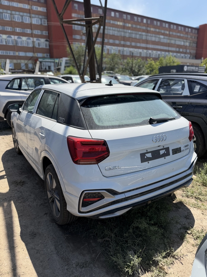 Audi Q2L I Рестайлинг 35 TFSI 1.4 AMT