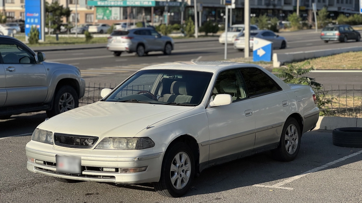Toyota Mark II VIII (X100) 2.0 AT