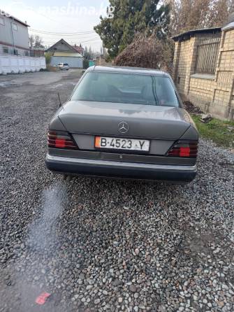 Mercedes-Benz W124 300 3.0d AT