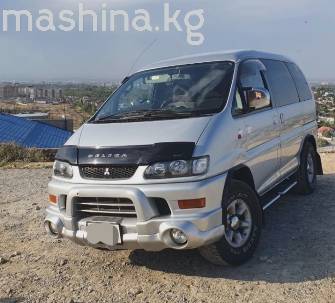 Mitsubishi Delica IV 3.0 AT 4WD