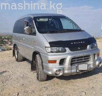Mitsubishi Delica IV 3.0 AT 4WD