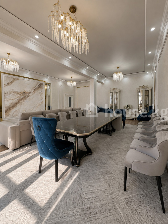 4-комн. кв., 180 м2