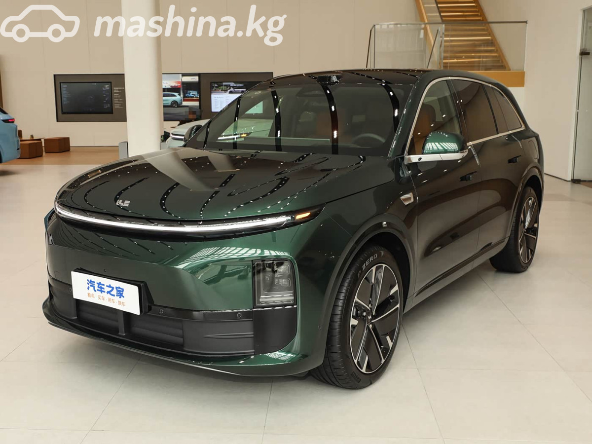Открыть фото LiXiang L6 1.5hyb AT 4WD