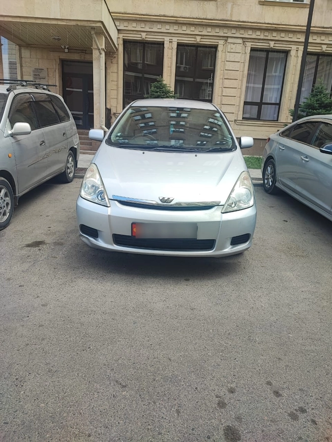 Toyota Wish I 1.8 AT