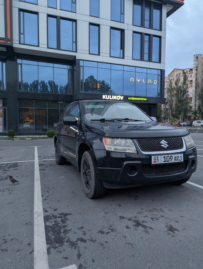 Открыть фото Suzuki Grand Vitara III 2.7 AT 4WD