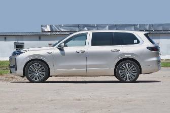 Geely Galaxy M9 1.5hyb AT 4WD