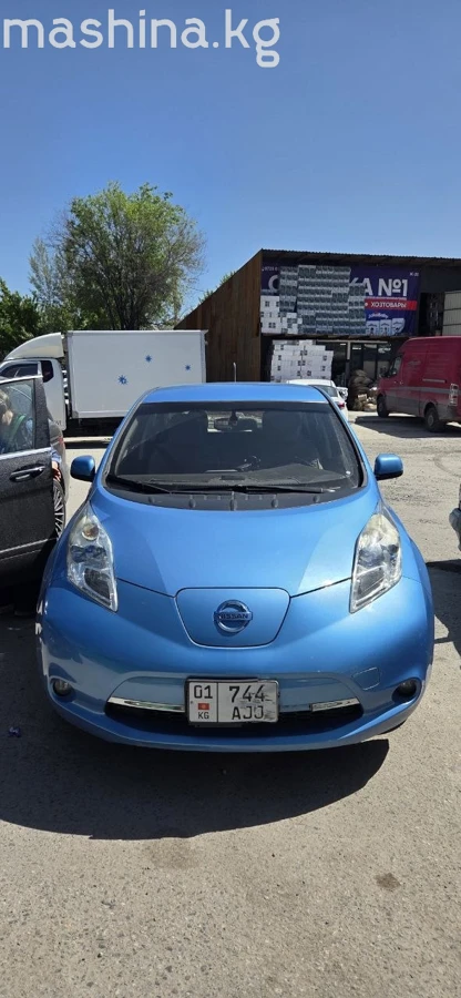 Открыть фото Nissan Leaf I (ZE0/AZE0) Electro AT