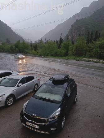 Kia Carens III (RP) 2.0 AT