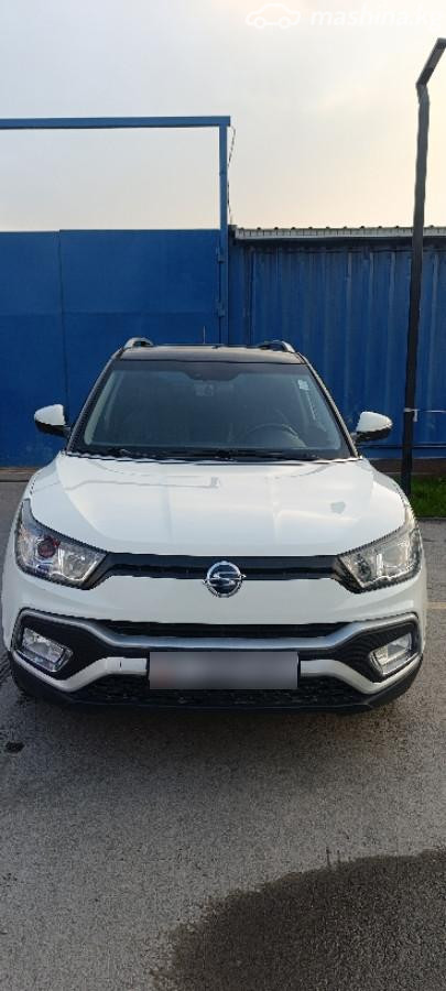 Открыть фото SsangYong Tivoli I 1.6d AT