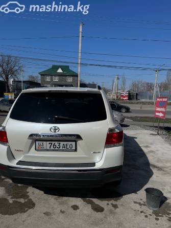 Toyota Highlander II (U40) Рестайлинг 3.5 AT 4WD