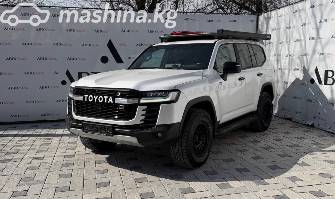 Toyota Land Cruiser 300 Series 3.5 AT 4WD