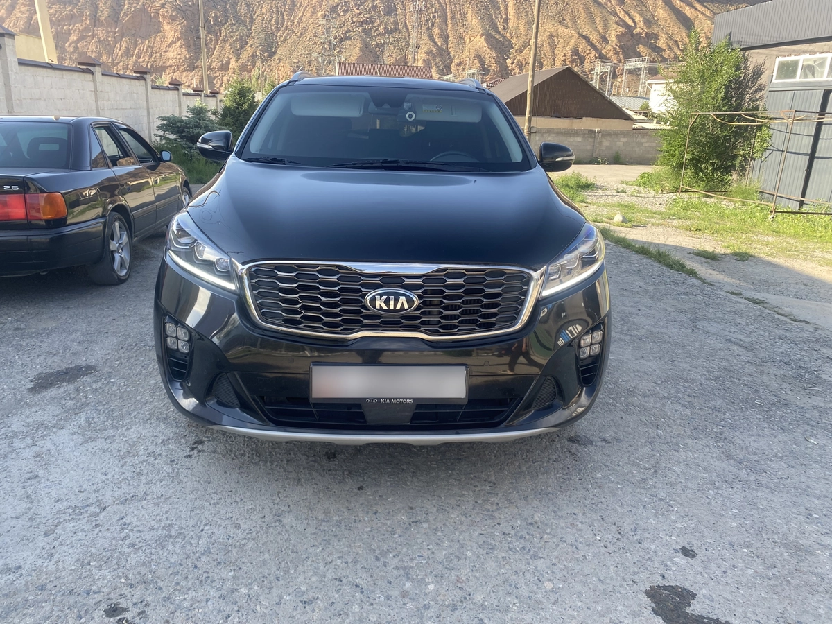 Открыть фото Kia Sorento III Prime Рестайлинг 6-speed 2.0d AT