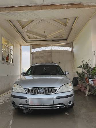 Ford Mondeo III 1.8 MT